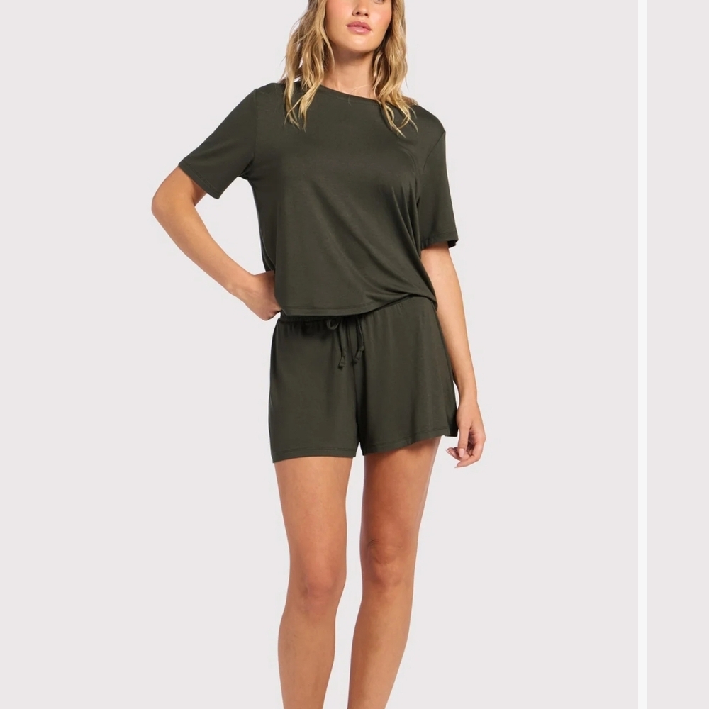 Nuuds Olive Green Relaxed Set